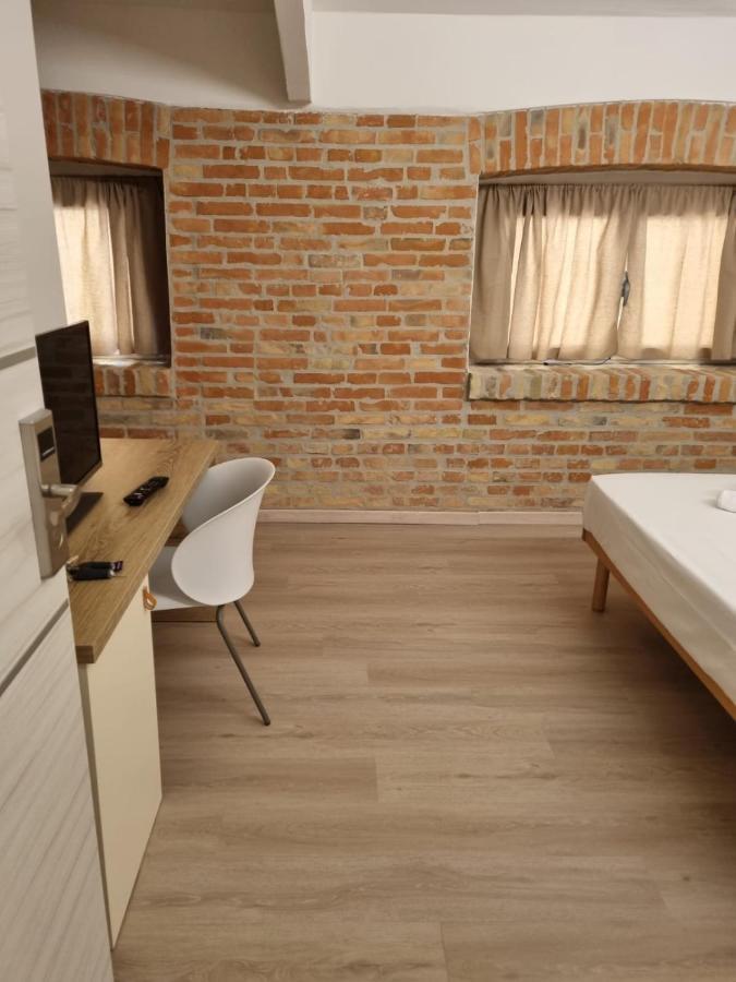 Simona Rooms Портоканноне Экстерьер фото