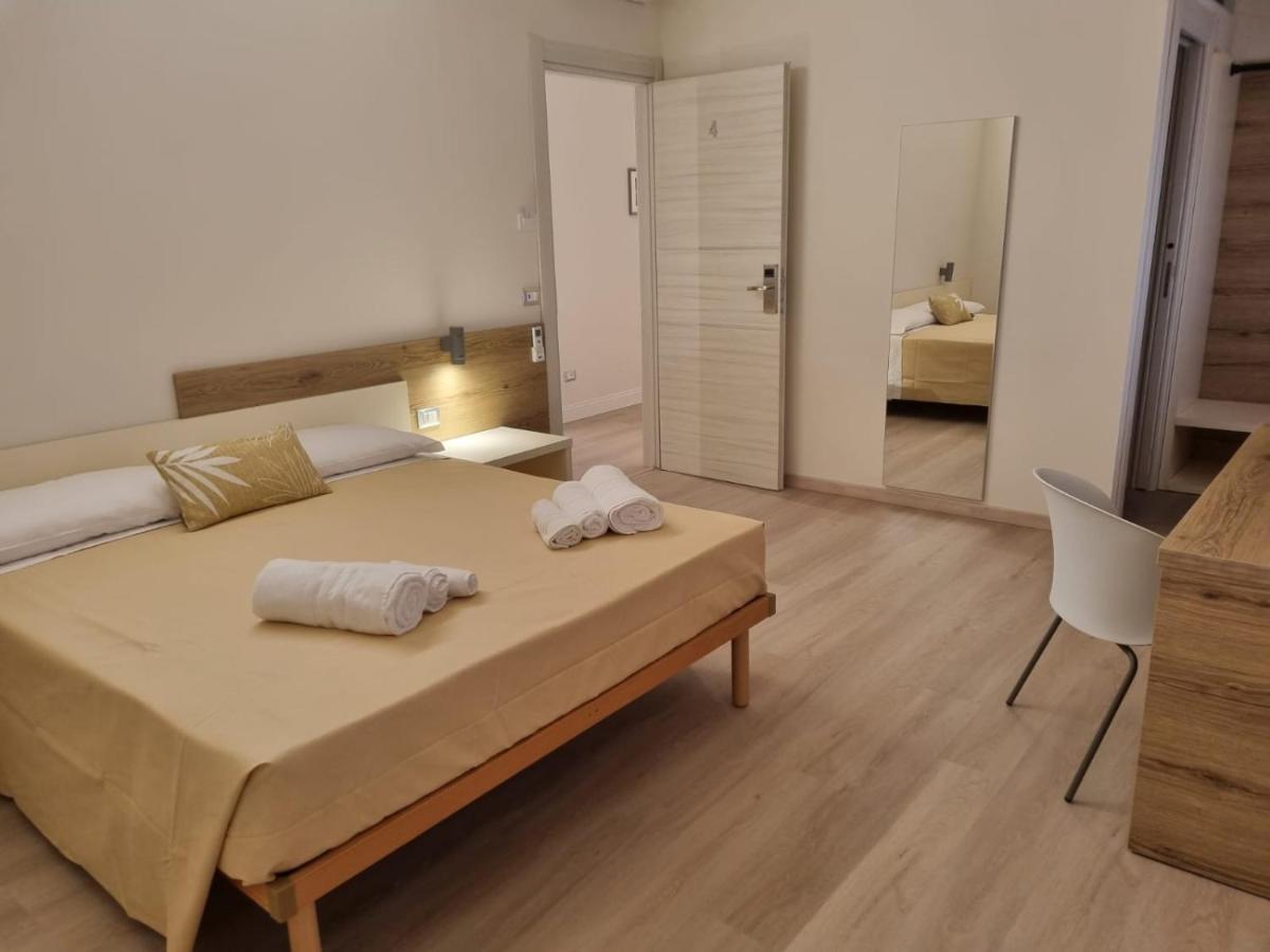 Simona Rooms Портоканноне Экстерьер фото